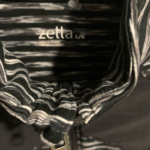 Zetta zip up jacket size large - Picture 2 of 7